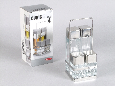 Cubic -   4 .